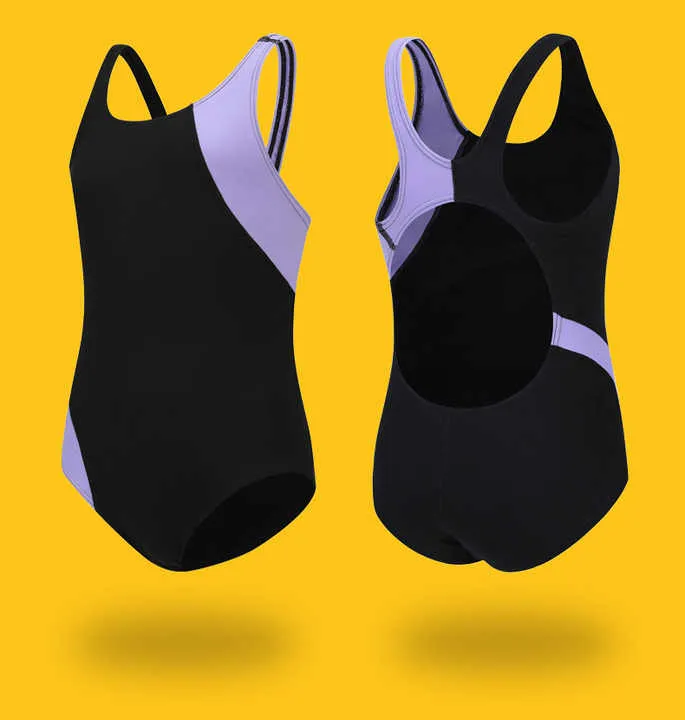 ملابس سباحة swimwear