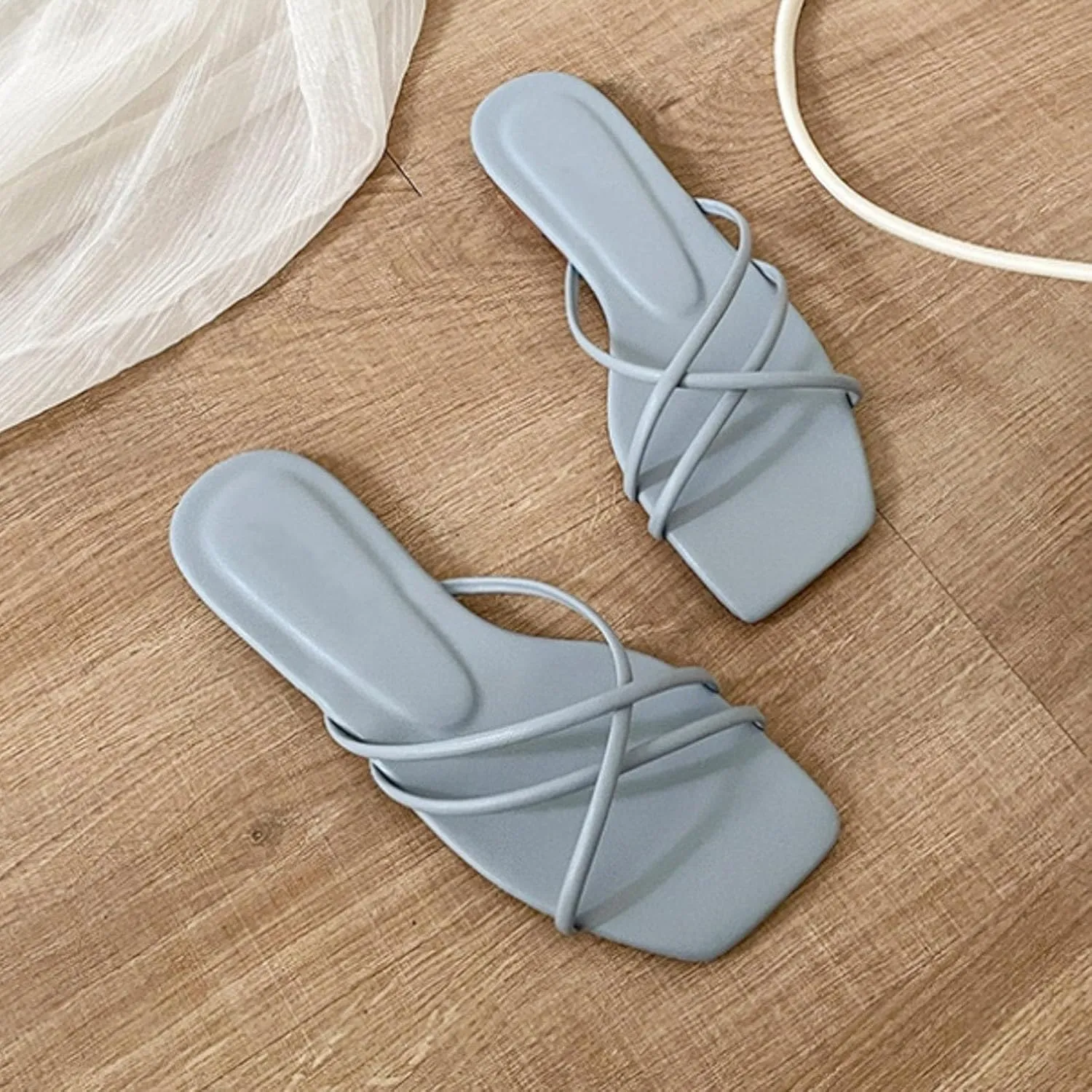 2025 Comfortable Women Flat Sandals Summer Ladies Dress Beach Vacation Slides Shoes Breathable Home Clip Toe Bathroom Shower Fashion Cute Indoor/Outdoor Walking Slip-On Shopping Flip Flops