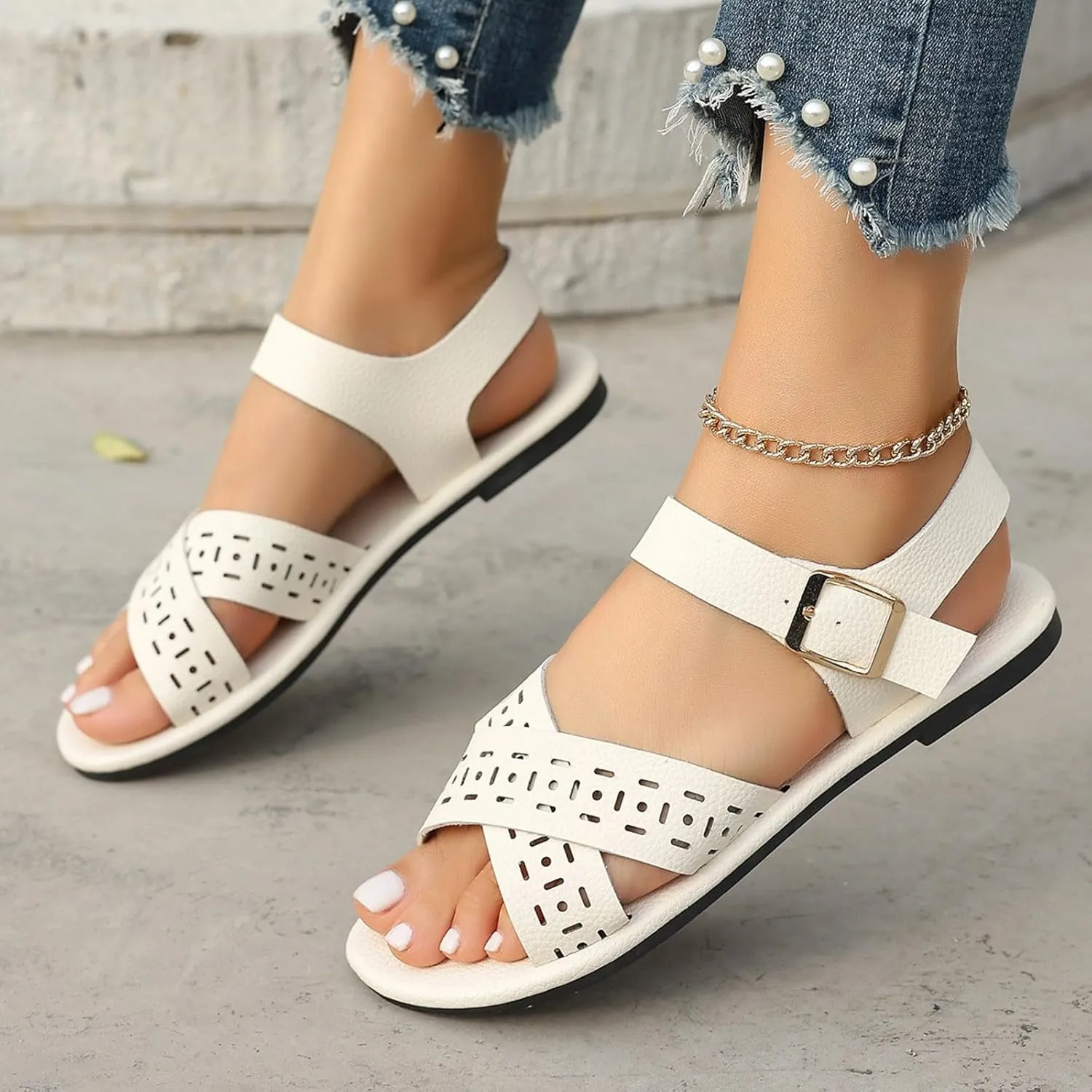 2025 Women Flat Sandals Breathable Comfortable Peep Toe Walking Slippers Fashion summer Dressy Party Casual Shoe with Adjustable Buckle Non-Slip Soft Sole Slip-On Footwear with Ankle Strap