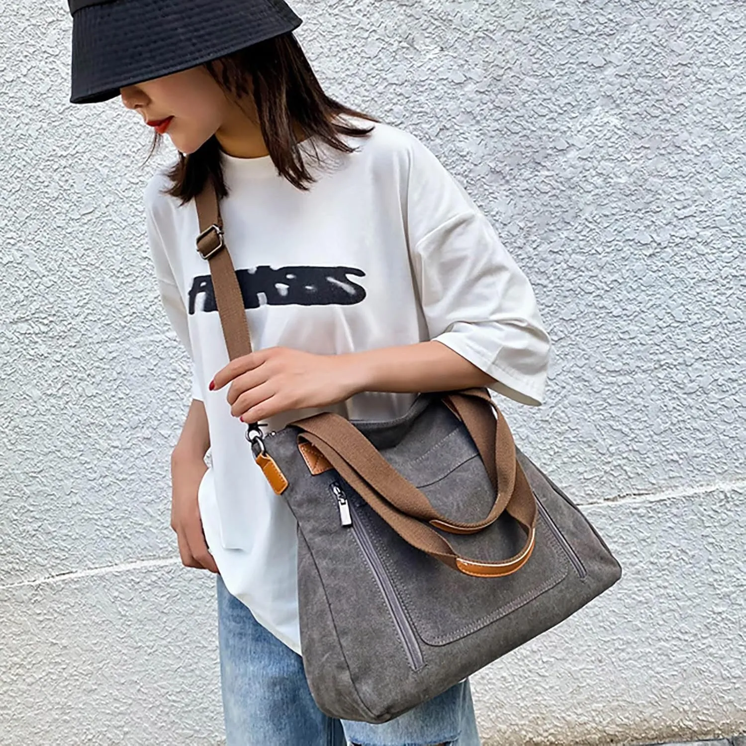 Anti Theft Shoulder Bags for Woman Retro Studded Crossbody Bags Small Shoulder Purses Womens Elegant Evening Bag(Coffee)
