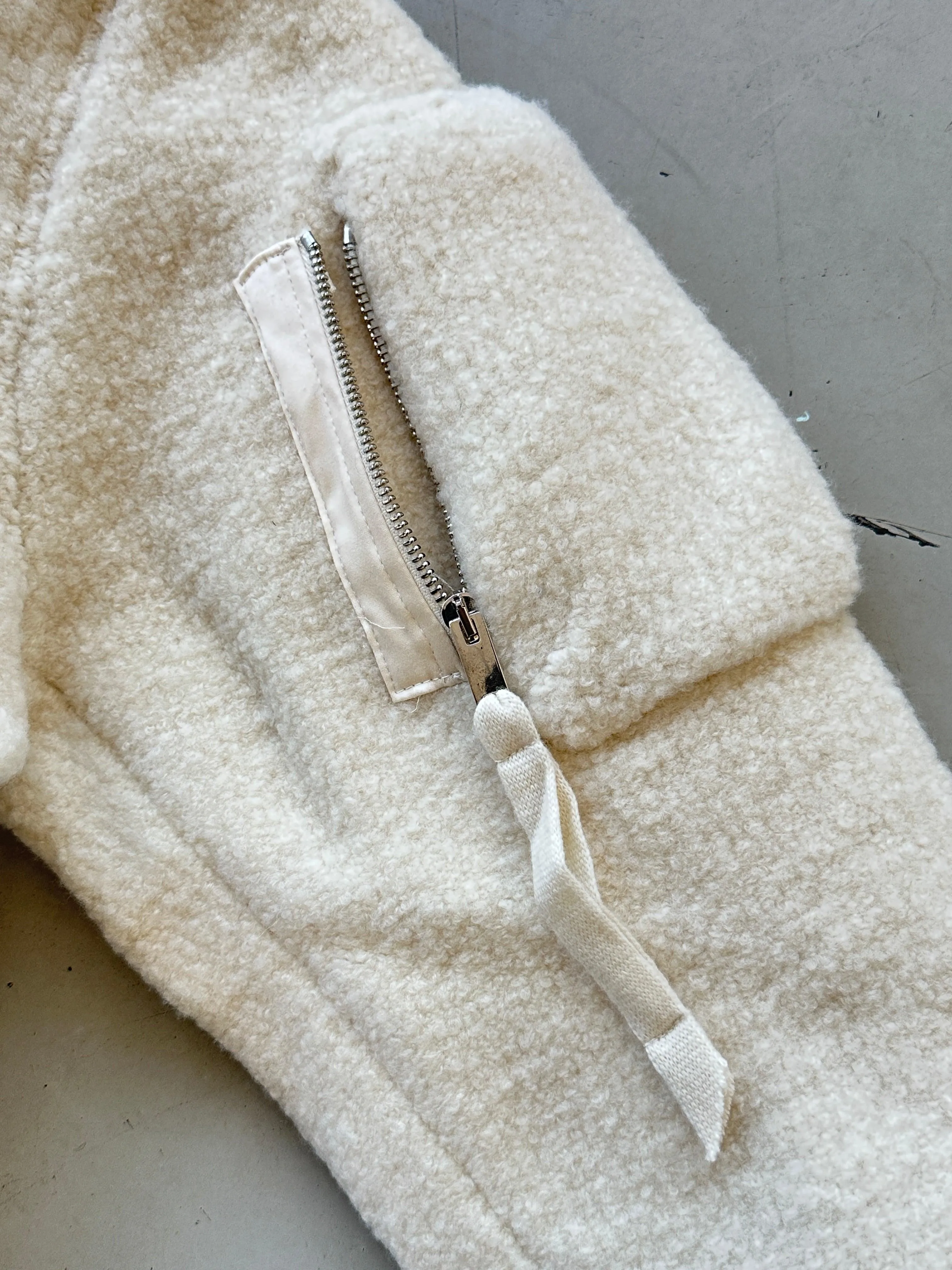 Bomber Bouclé