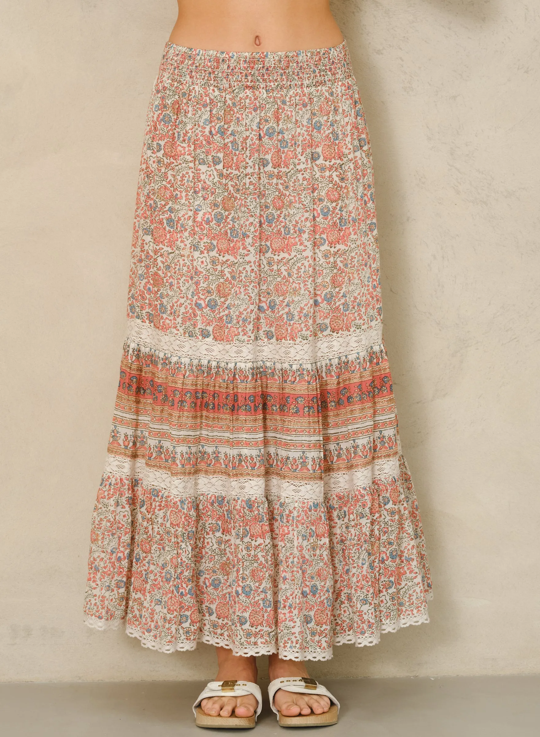 CASS PRINT MAXI SKIRT IN CORAL