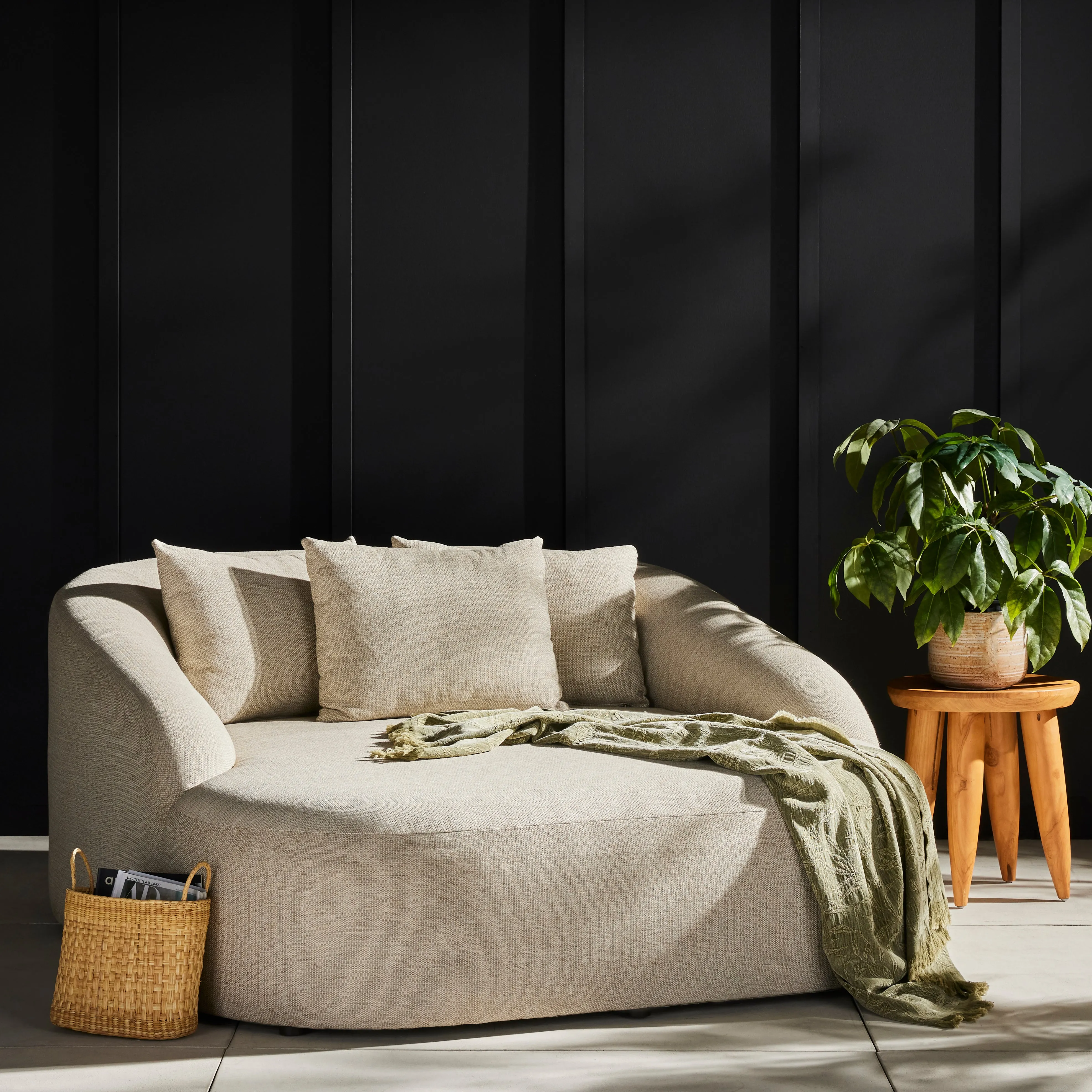 Ellis Outdoor Daybed