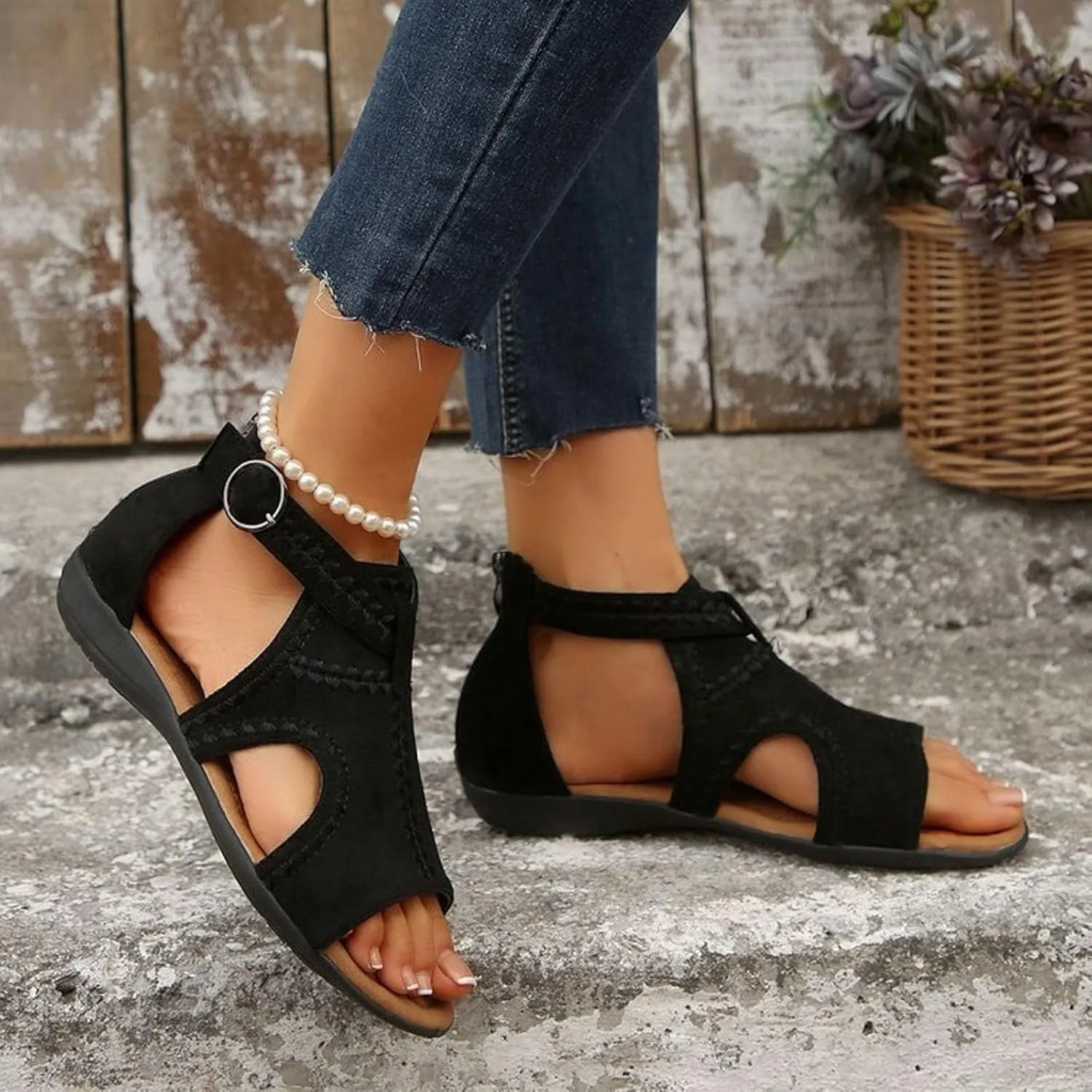 Flat Sandals for Women Bohemian Roman Open Toe Soft Sole Slippers with Ankle Strap Retro Comfortable Non-Slip Platform Casual Shoe Outdoor Vacation Walking Footwear with Adjustable Buckle