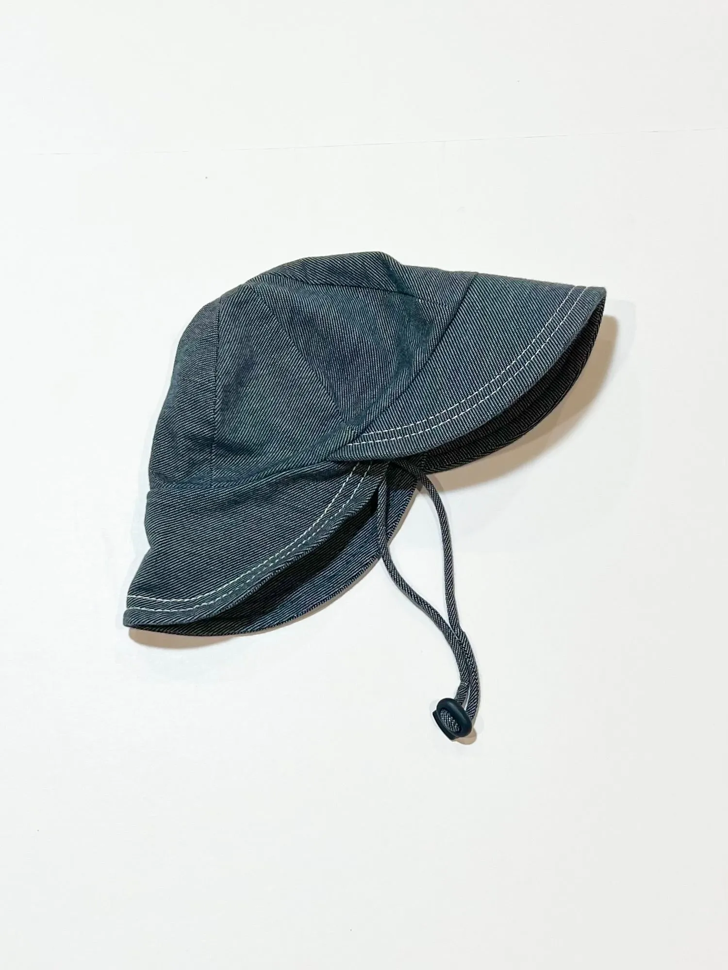 Grey sun hat - Size 1-3 years