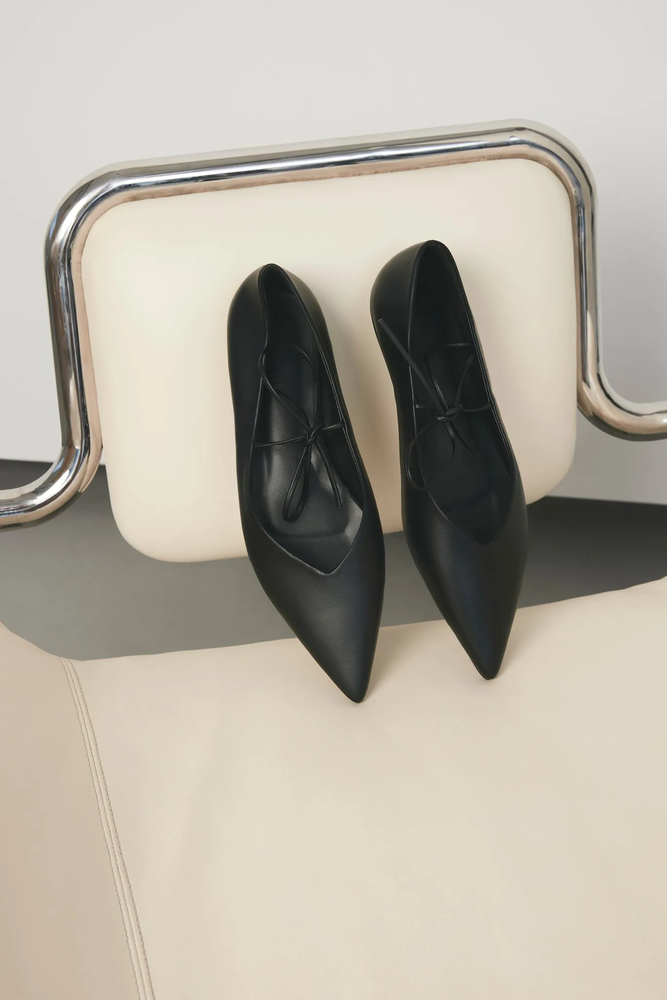 Haruna Flat (Black)