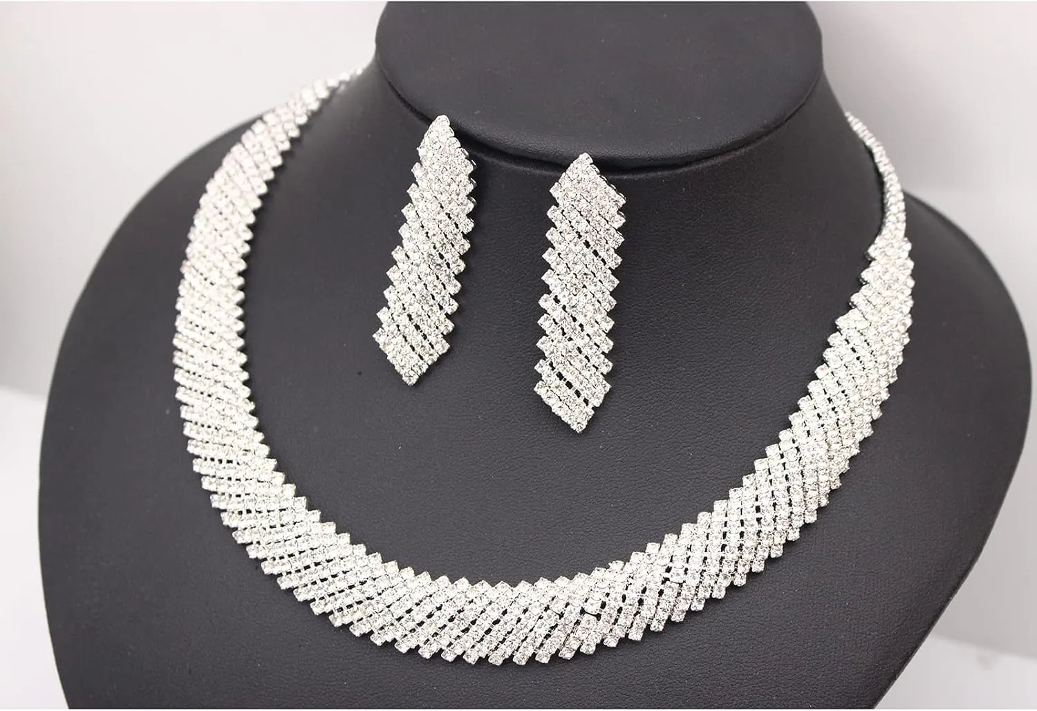Jewelry Set for Women, Rhinestone Tiara Crown Necklace Dangle Earrings Bangle Bracelet Ring, White/KC Gold Plated Jewelry Set with Rhinestone Wedding Party Jewelry for Bridal Bridesmaid