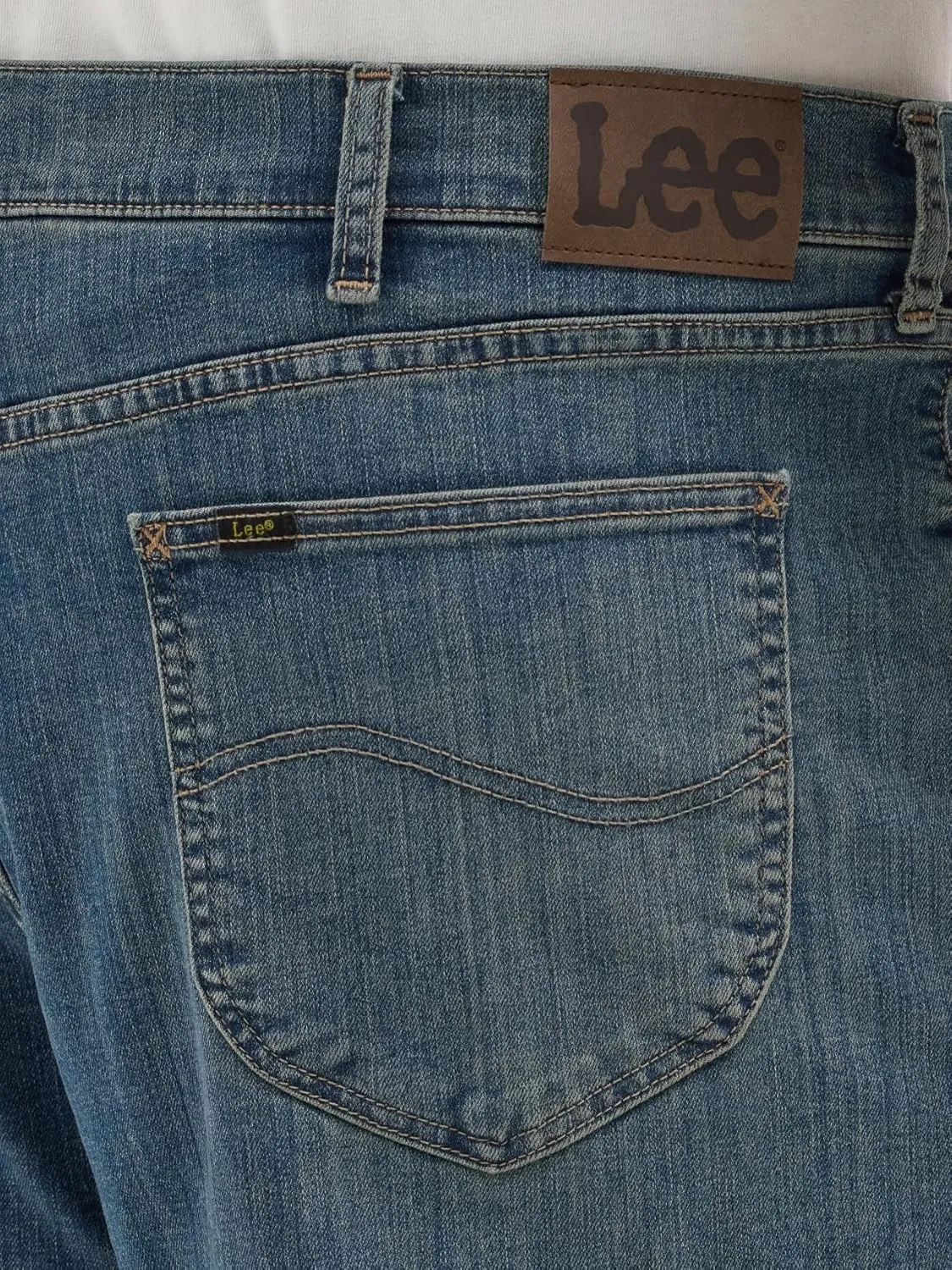 Lee Men's Big & Tall Legendary Relaxed Straight Jean