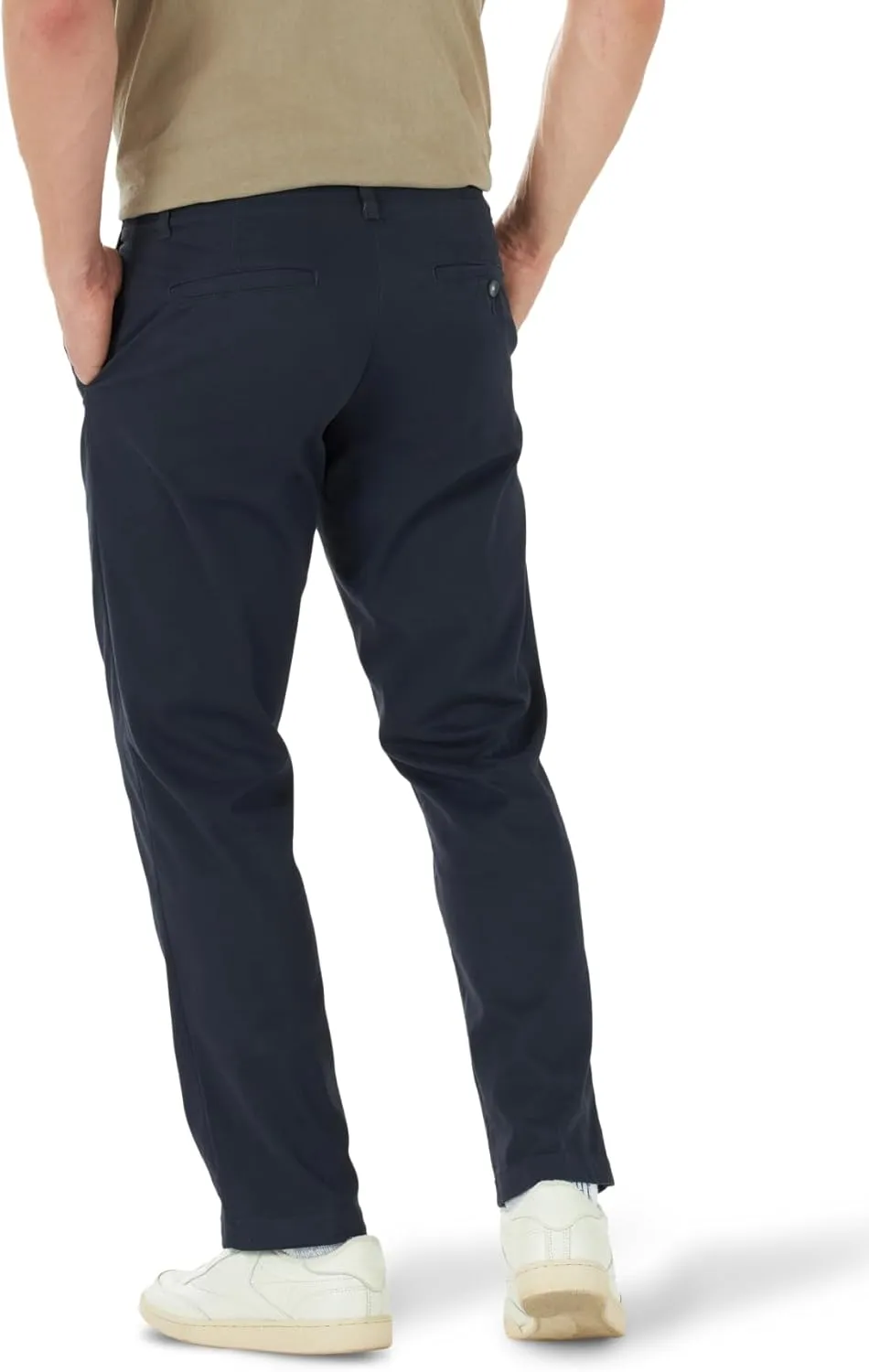 Lee Men's Extreme Motion Flat Front Relaxed Taper Pant