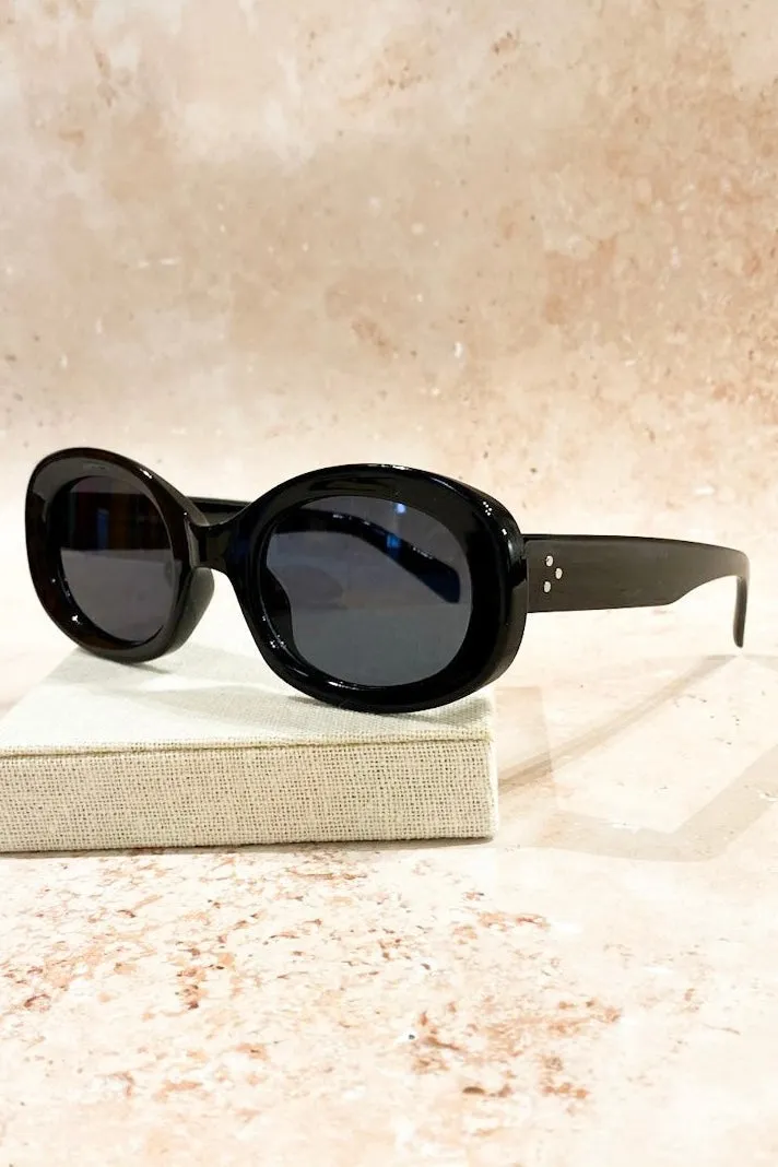 LEXI OVERSIZED SUNGLASSES BLACK