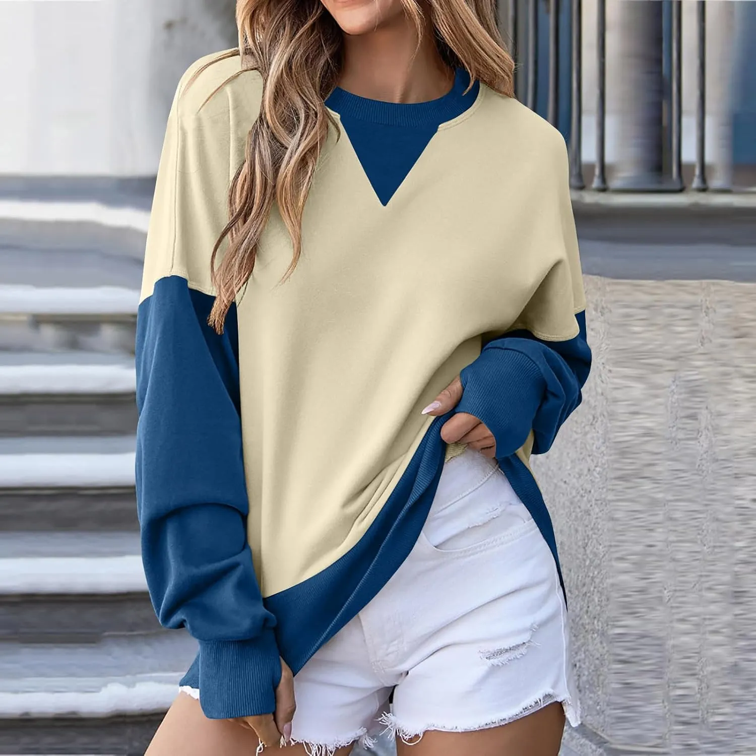 Lightweight Sweatshirts for Women Trendy Oversize Long Sleeve Top Color Block Pullover Classic Crew Neck Sweat Shirt