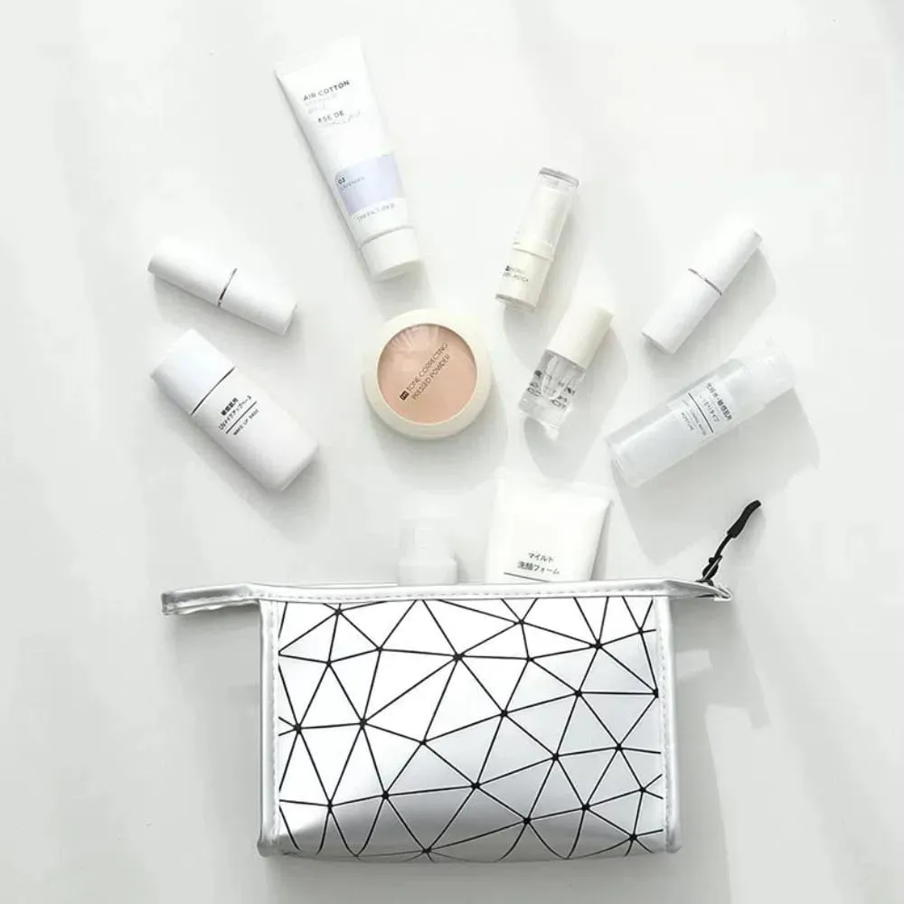 Lingge portable makeup bag with large capacity for girls, PU waterproof toiletries bag, travel bag, cosmetics storage bag (Black)