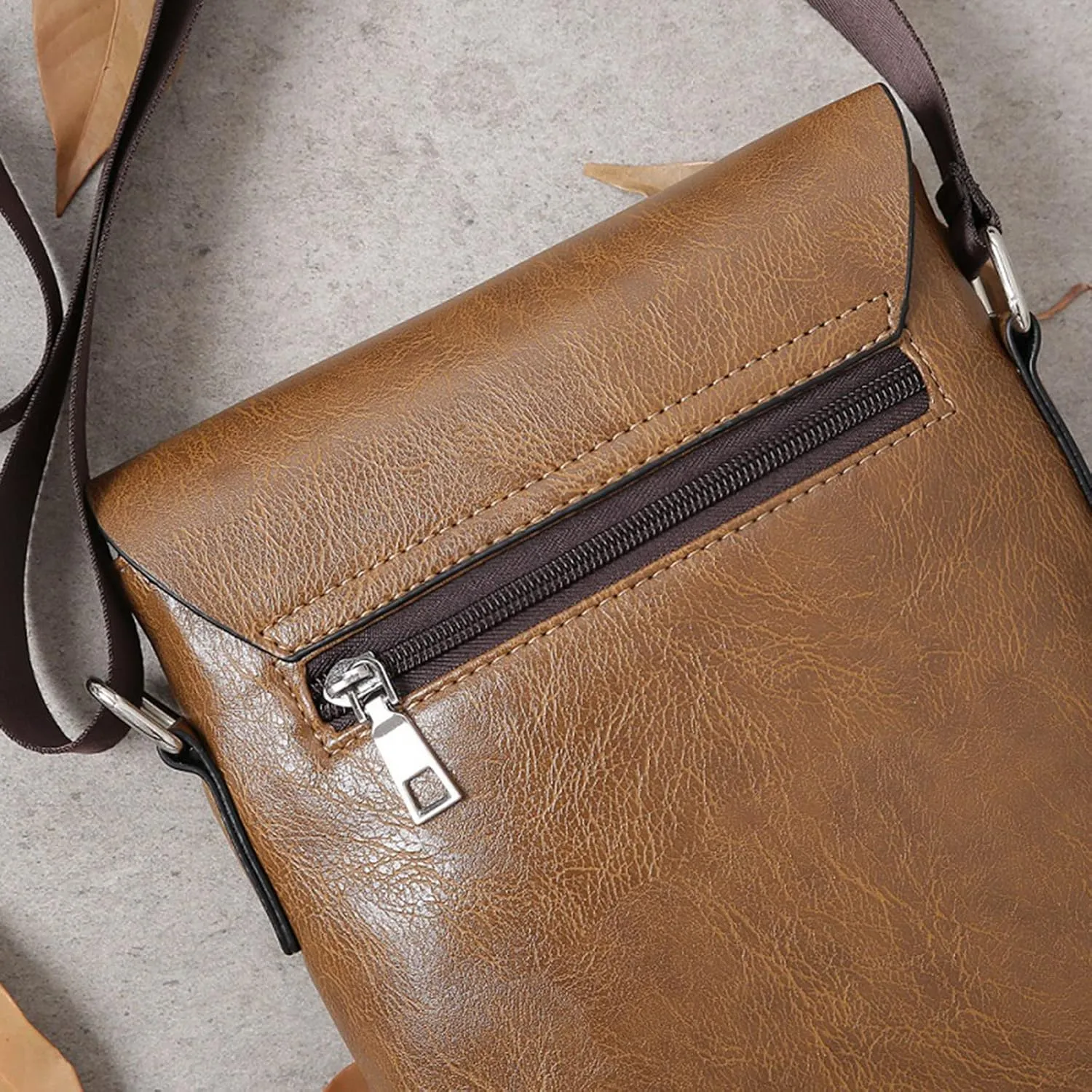 Mens Casual Solid Leather Large Capacity Adjustable Shoulder Versatile One Shoulder Messenger Bag Briefcase (Khaki, A)