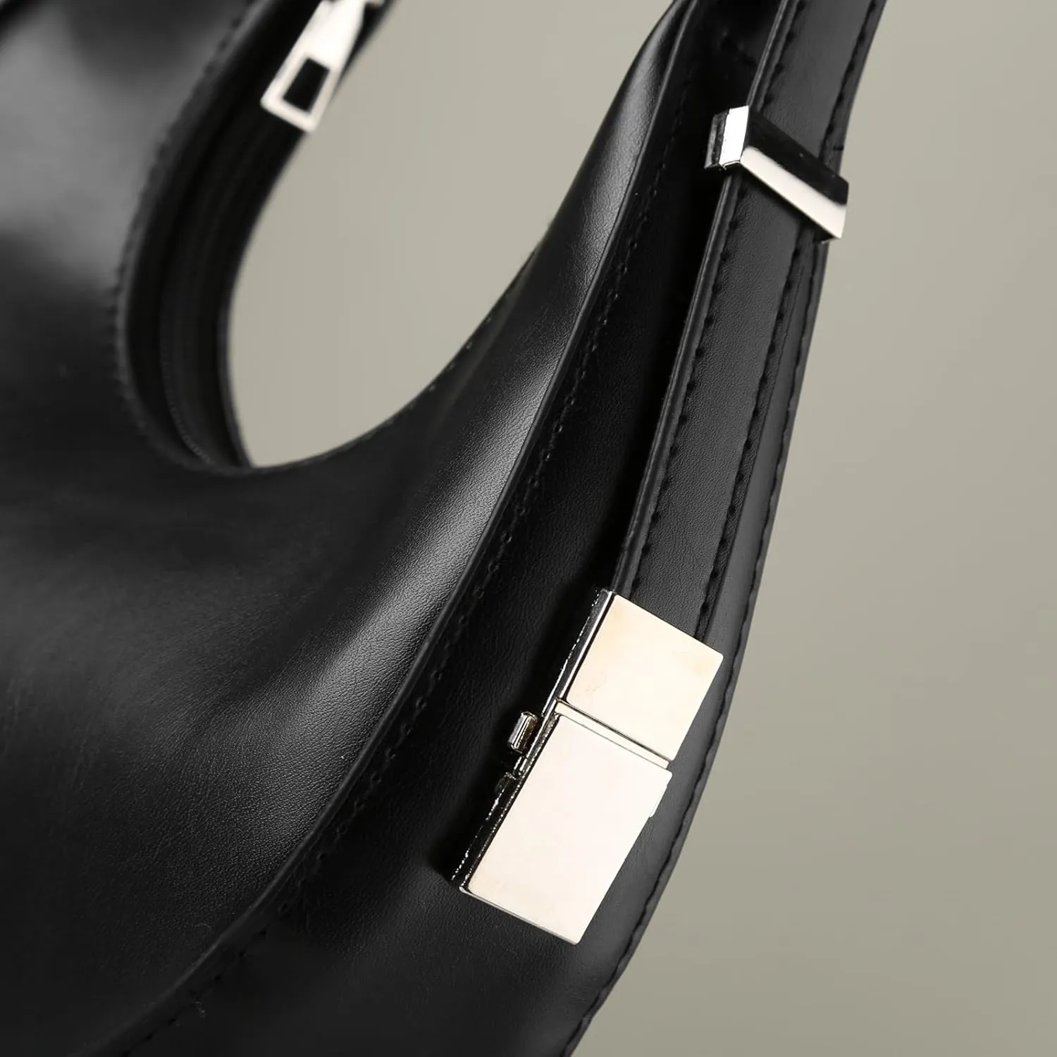 Multi Pocket Shoulder Bags for Woman Waterproof Nylon Crossbody Bags for Woman Trendy Womens Elegant Evening Bag(Black)