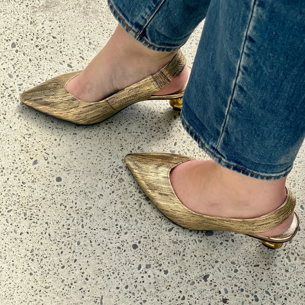 MW Whitney Slingback