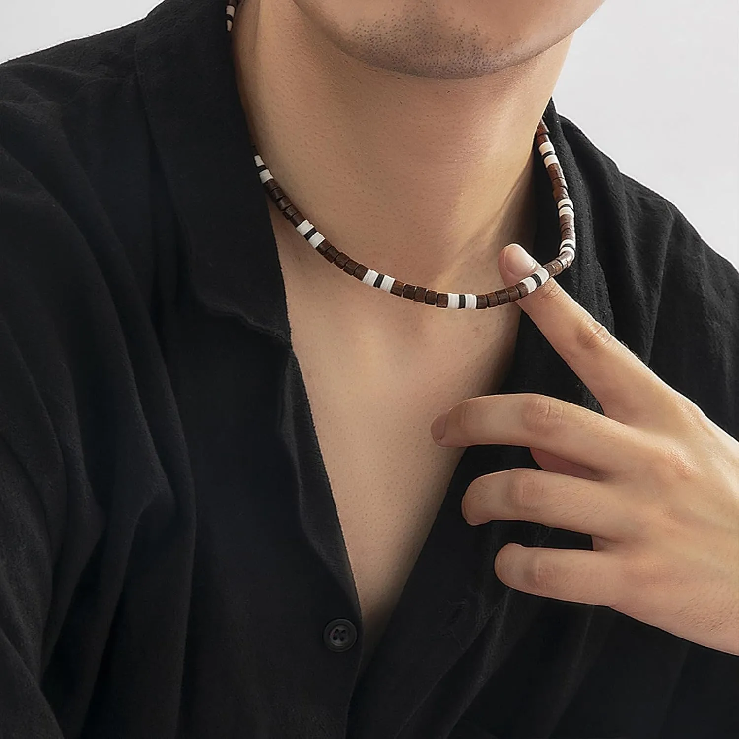 Puka Shell Necklace Men Summer Surfer Necklace Seashell Necklace for Women Beach Necklace for Men Beach Jewelry