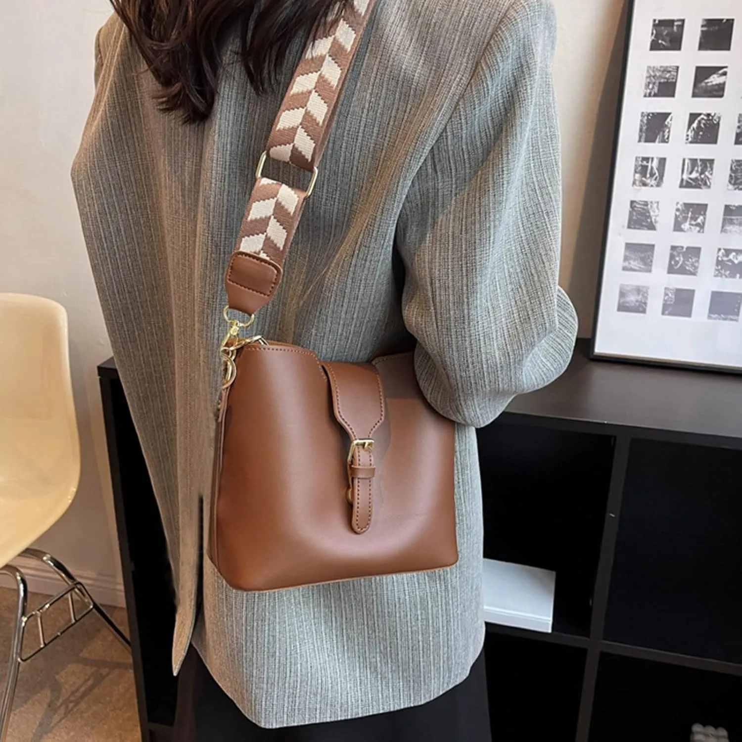 Purses for Women Crossbody Anti Theft Fashion Cotton Canvas Handbags Tote Purses Trendy Clutch Saddle Bag(Brown)