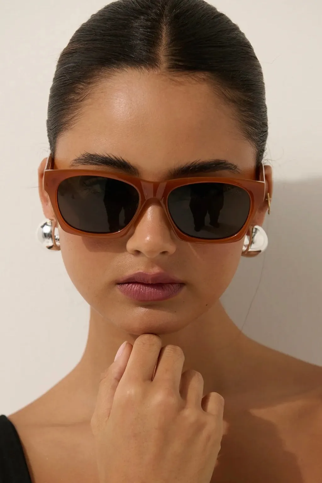 RIA SQUARE SUNGLASSES BROWN