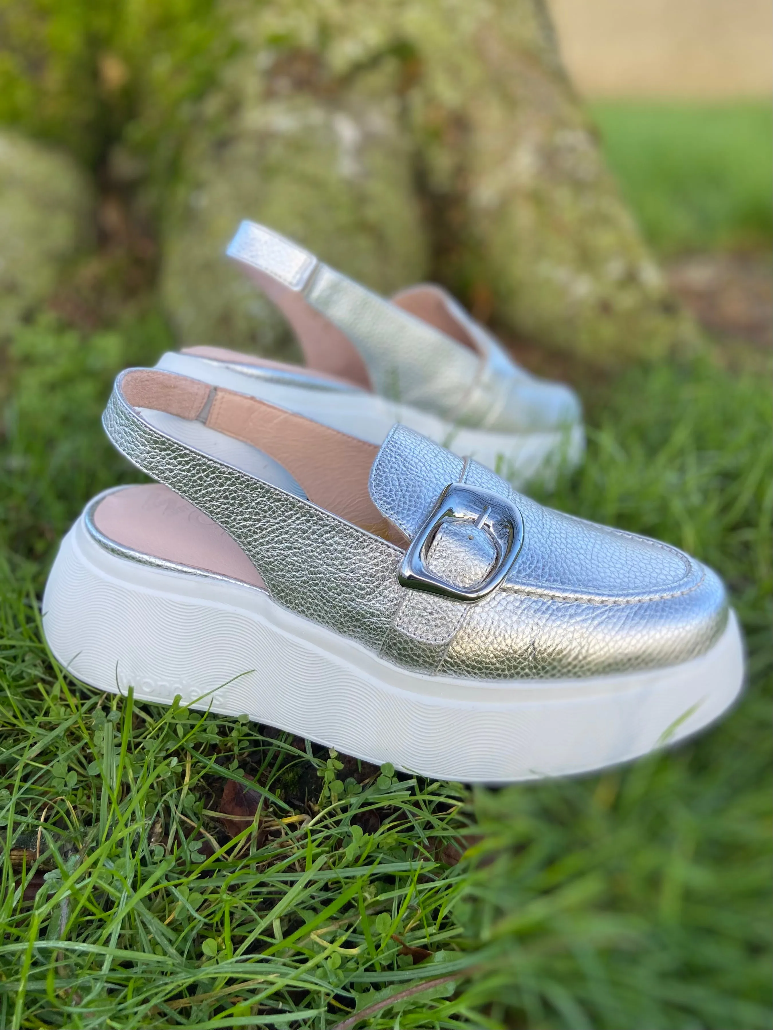 Slingback Shoe - Silver