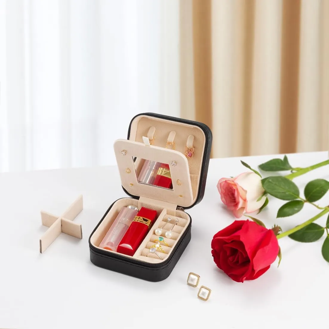 Small Travel Jewelry Case, To Go Portable Jewelry Box, Travel Jewelry Organizer,Portable Jewellery Storage Holder for Rings Earrings Necklace, Gifts for Girls Women with Mirror -Black