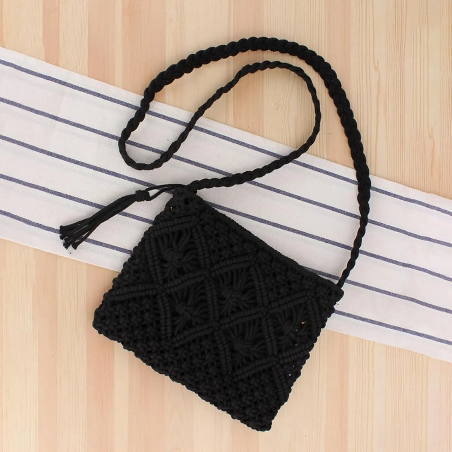 Soft Leather Purses for Women Waterproof Nylon Crossbody Bags for Woman Trendy Beach Bag Water Proof Sandproof(Black)