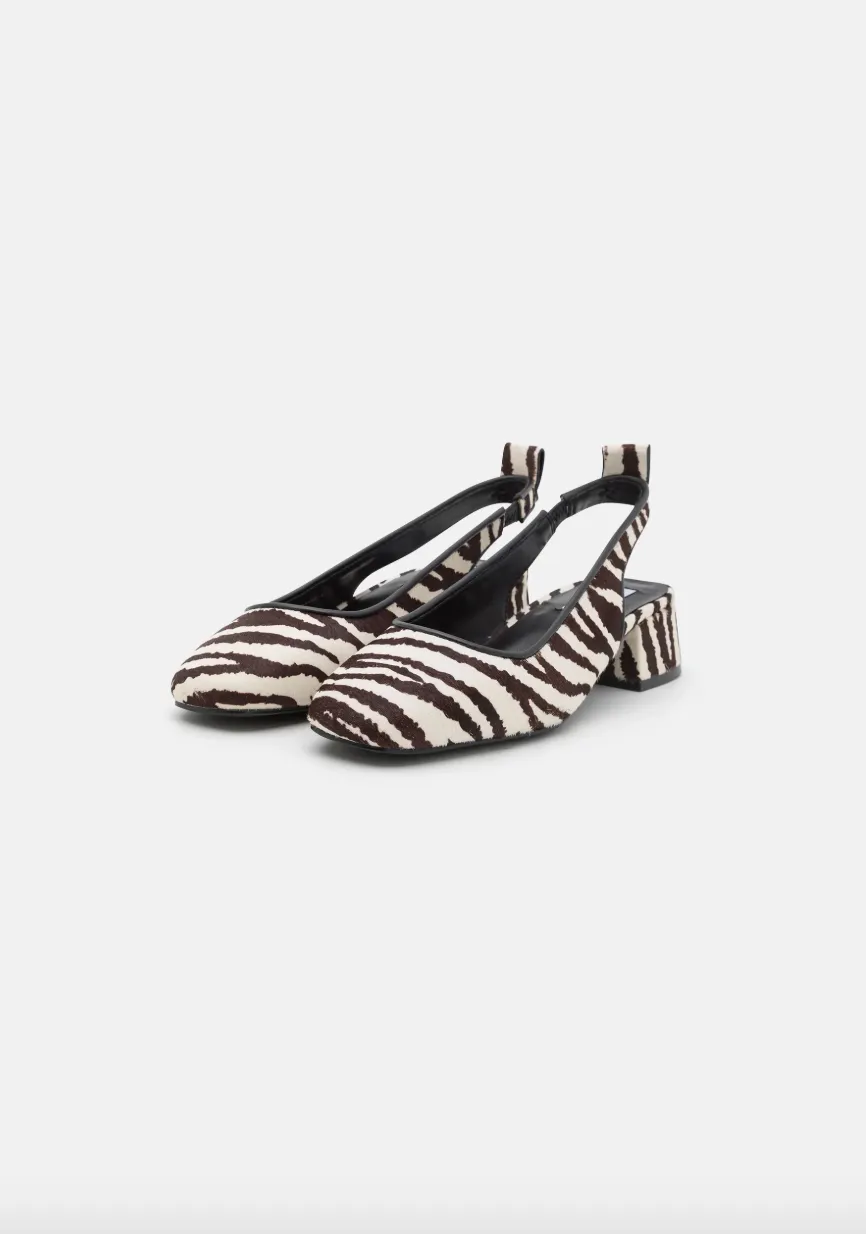 Steve Madden - Hjhlet sandal - Zebra - Smitten