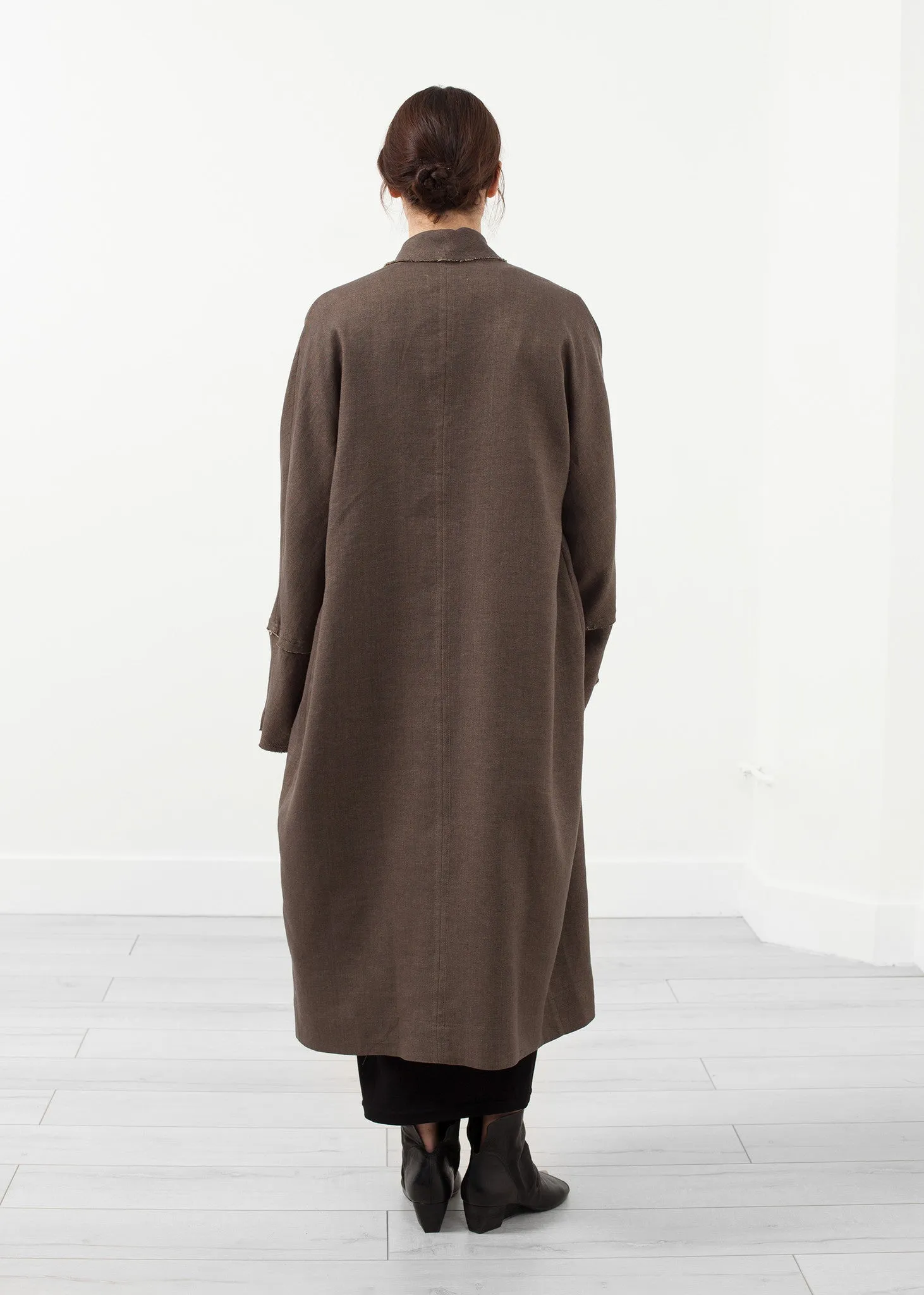 Trub Trench - A Stylish and Fashionable Choice