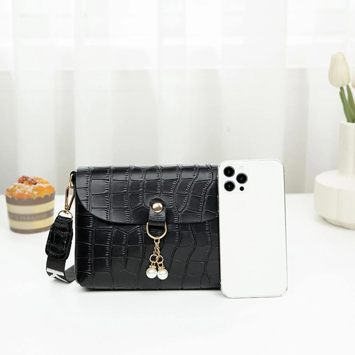 Women's Multi-Pocket Shoulder Bags Waterproof Nylon Crossbody Bags for Woman Trendy Cute Purse for Women Trendy(Black)
