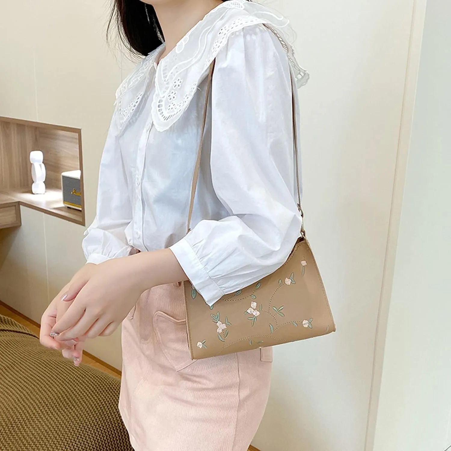 Women's Trendy Purses Vegan Leather Hobo Handbags Fashion Canvas Hippie Crossbody Bags Travel Bag with Zipper(Khaki)